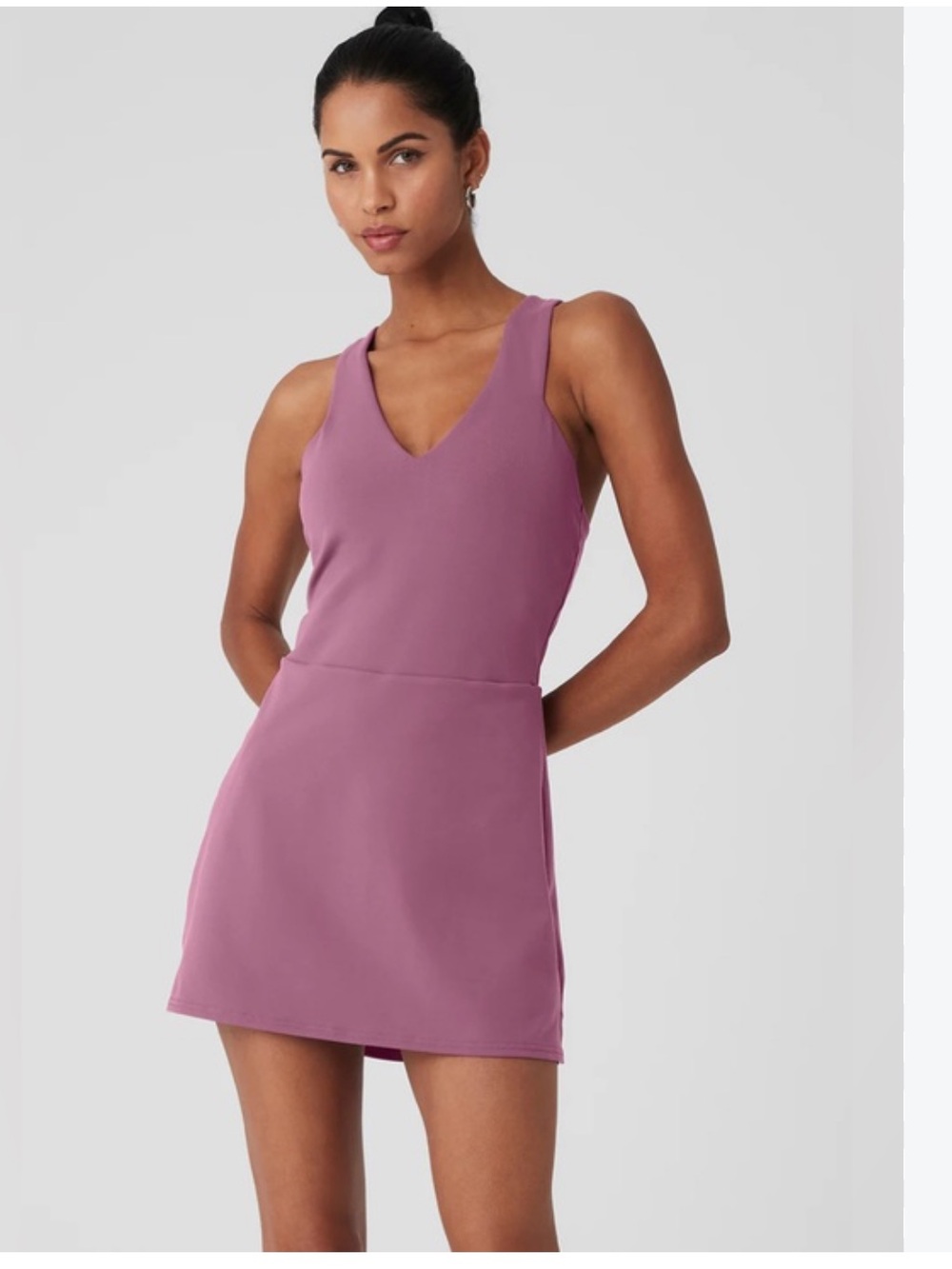 ALO Yoga Airbrush Real Dress Soft Mulberry Pink XS tennis preppy racerback vneck